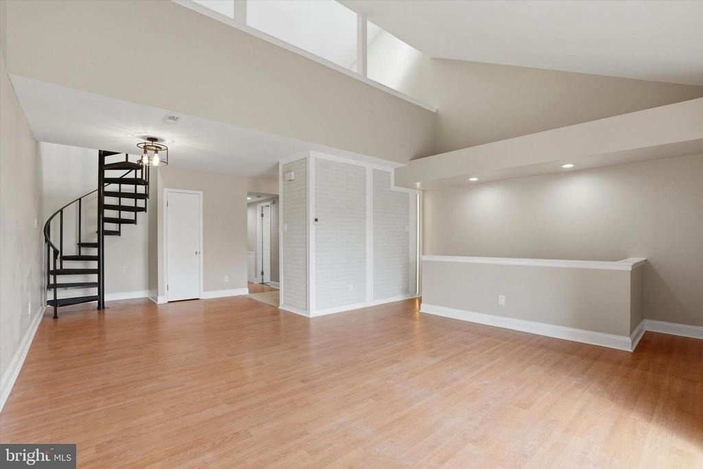 7750 Rockwell Avenue - Photo 6