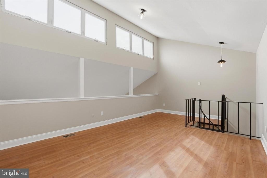 7750 Rockwell Avenue - Photo 22