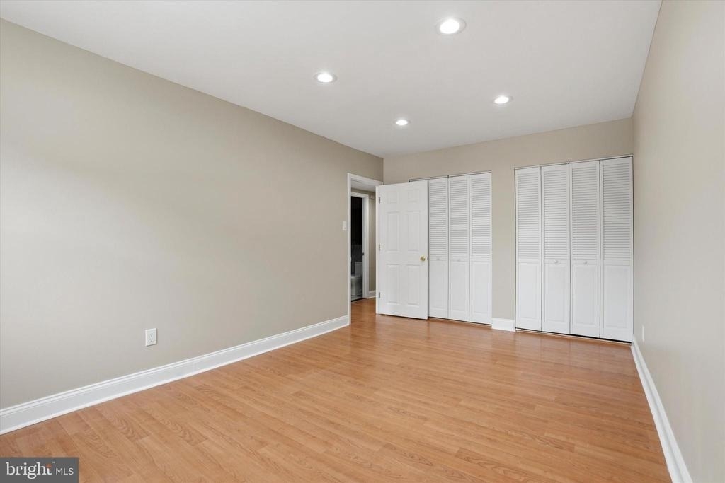 7750 Rockwell Avenue - Photo 19
