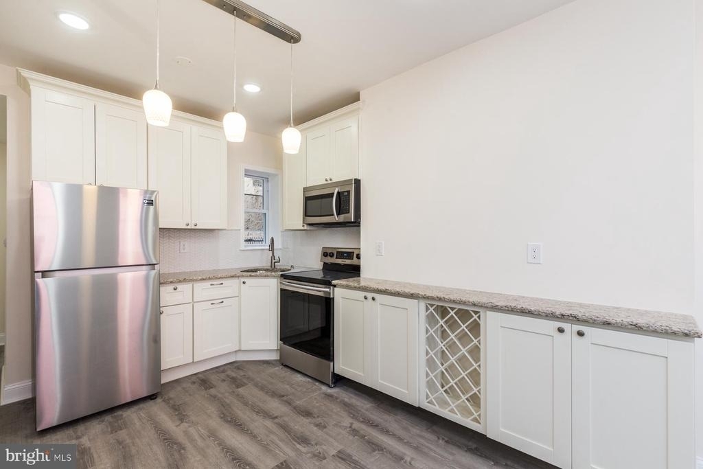 537 N 33rd Street - Photo 4