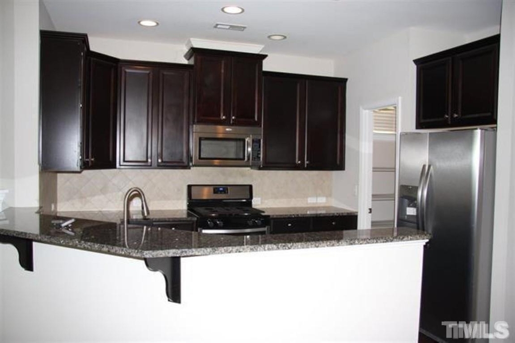 1536 Alemany Street - Photo 6