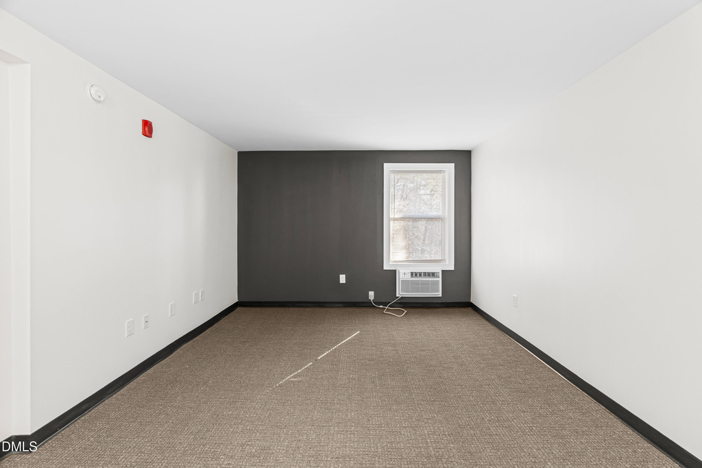 5104 Hollyridge Drive - Photo 8