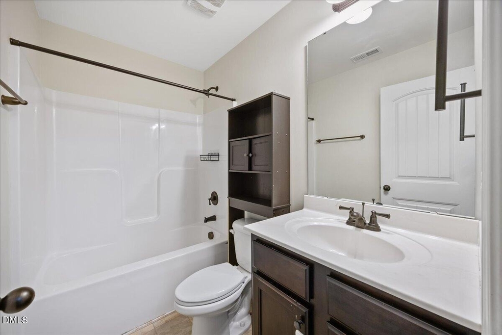 139 Smart Court - Photo 18