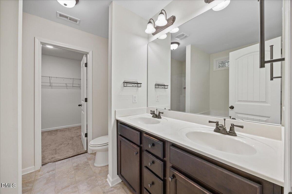 139 Smart Court - Photo 15