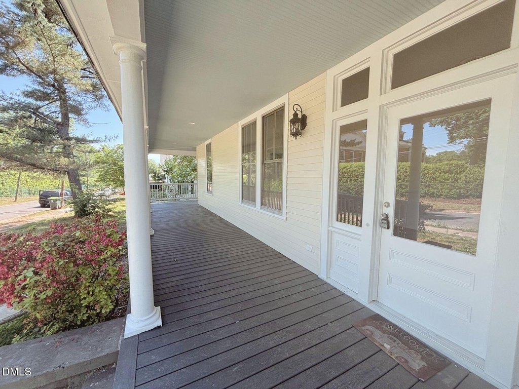 114 Forest Avenue - Photo 28