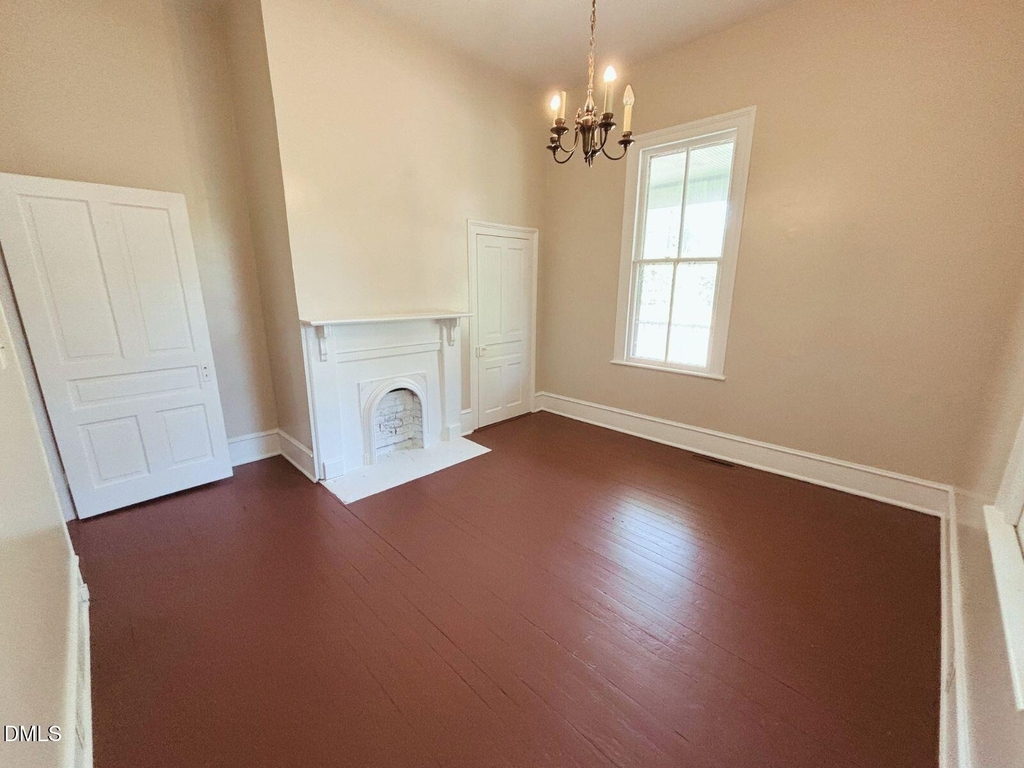 114 Forest Avenue - Photo 8