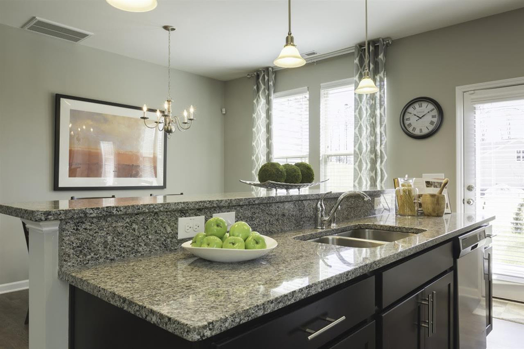 48 Hawkstone Drive - Photo 11