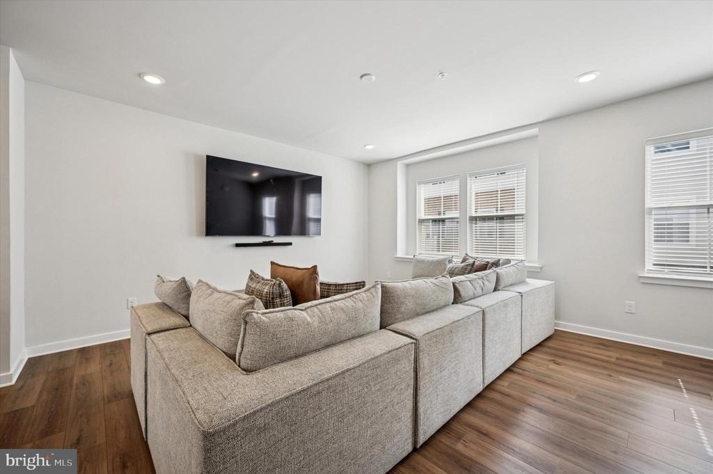 7 Kusy Terrace - Photo 10