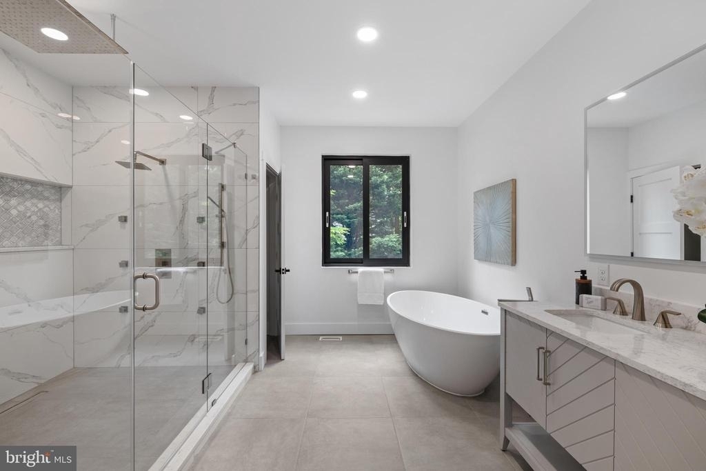 354 Winding Way - Photo 36