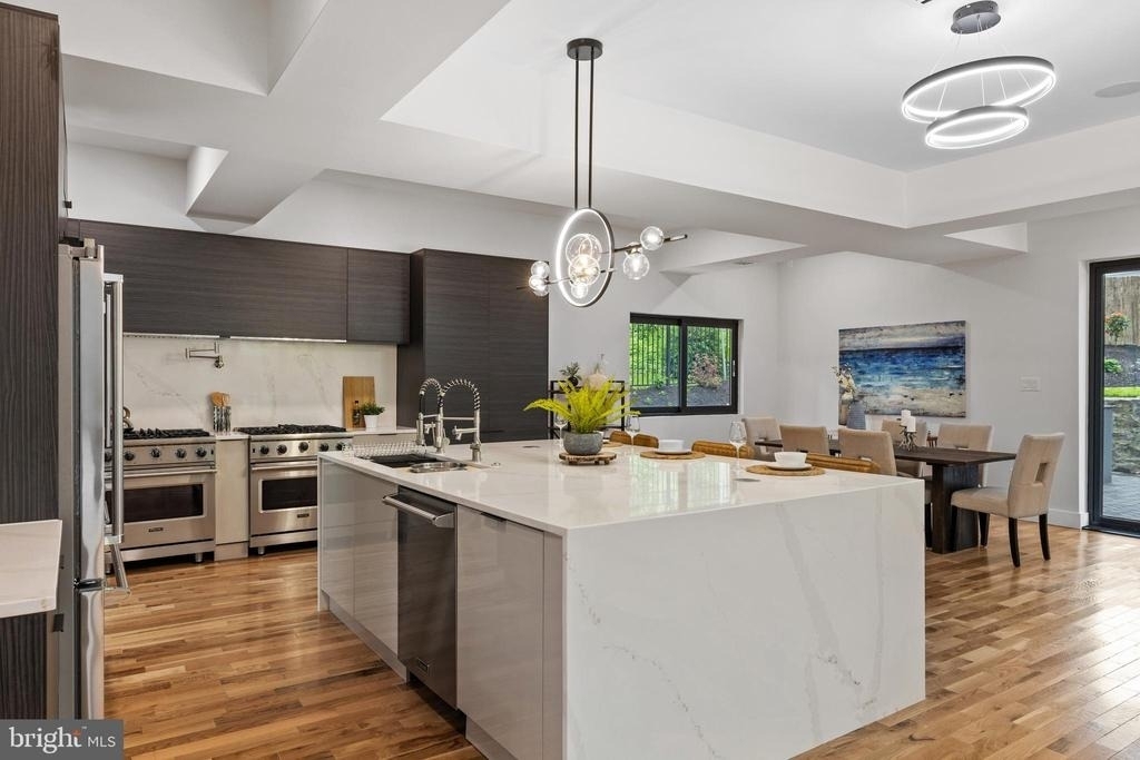 354 Winding Way - Photo 3