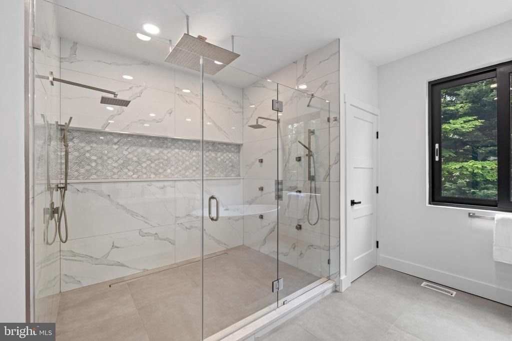 354 Winding Way - Photo 40