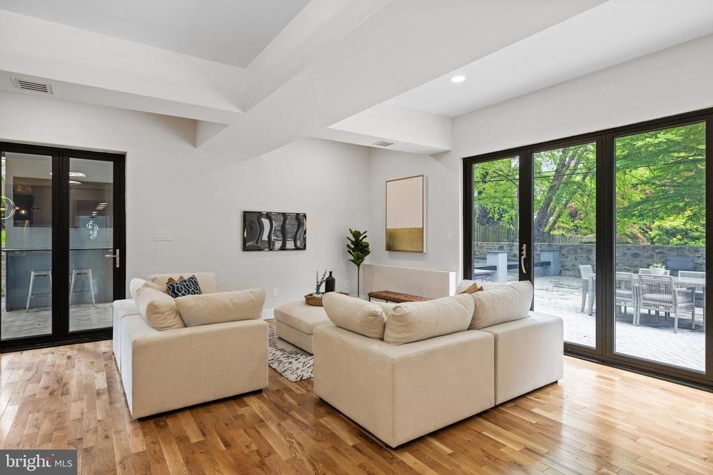 354 Winding Way - Photo 14