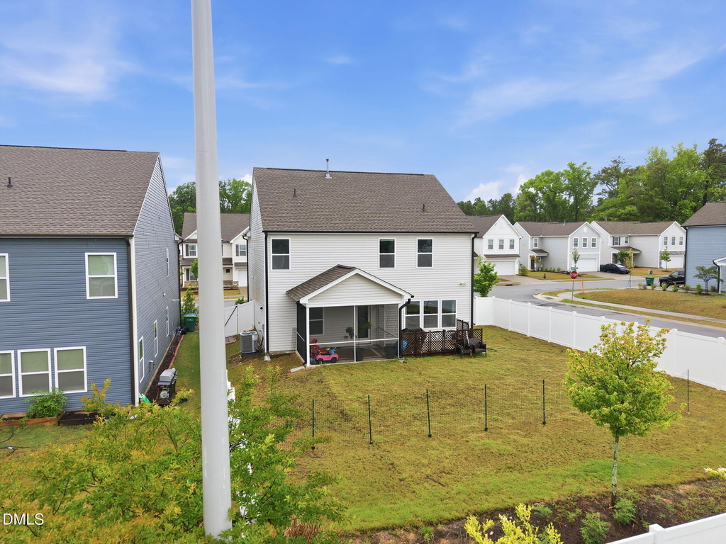 1401 Addison Lake Street - Photo 39