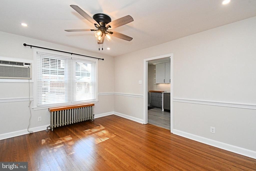 1318 Cherry Street - Photo 4