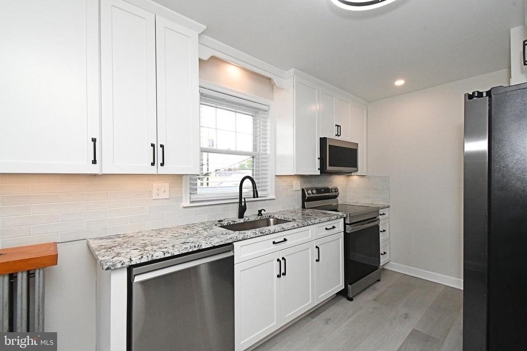 1318 Cherry Street - Photo 5