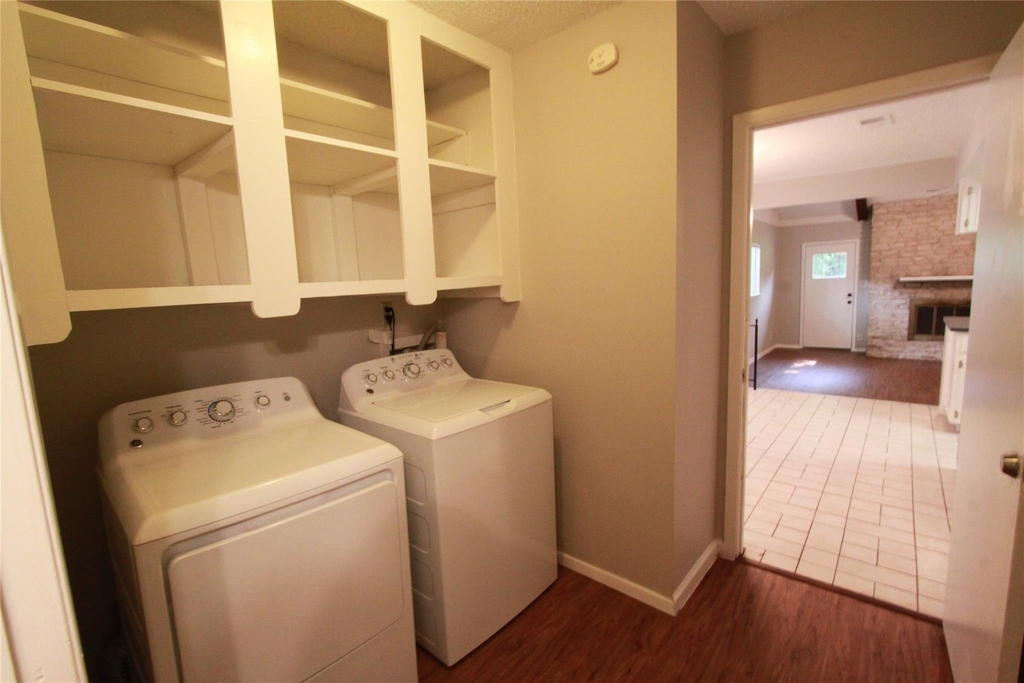 6606 Betty Cook Dr - Photo 12