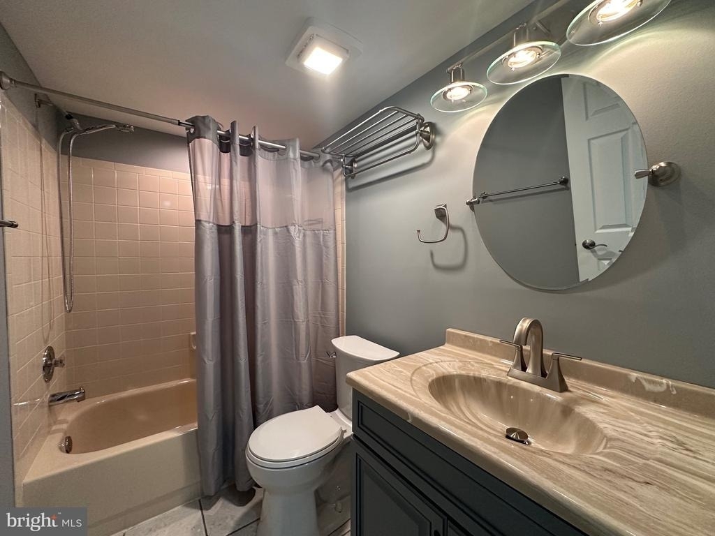 365 Independence Drive - Photo 16