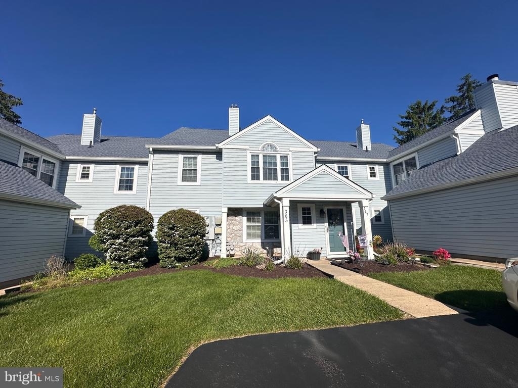 365 Independence Drive - Photo 1