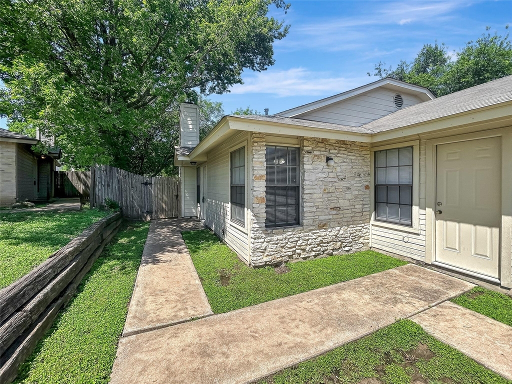 2008 Alex Ave - Photo 1