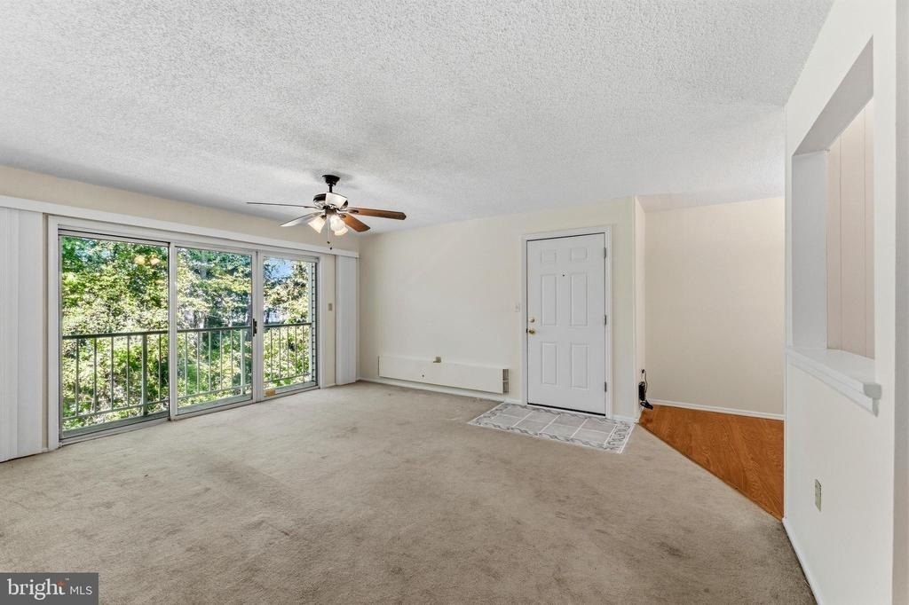 96 Willow Ct - Photo 4