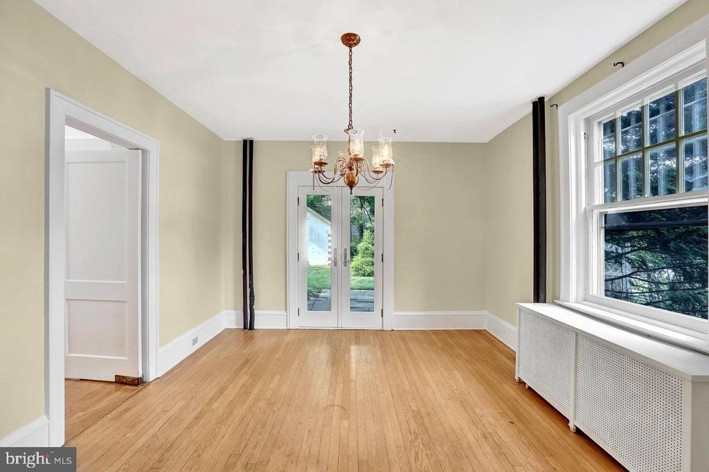 121 Kensington Avenue - Photo 7