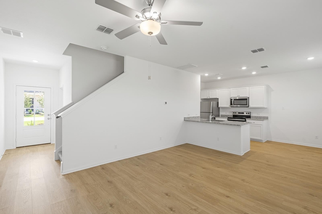 124 Desert Hare Dr - Photo 1