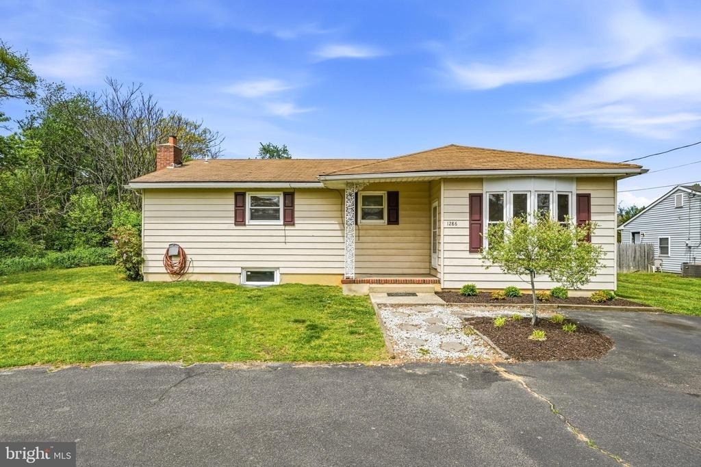1286 Glassboro Road - Photo 0