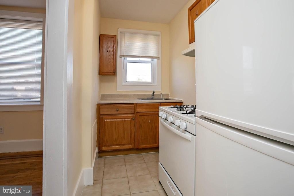 805 White Horse Pike - Photo 17