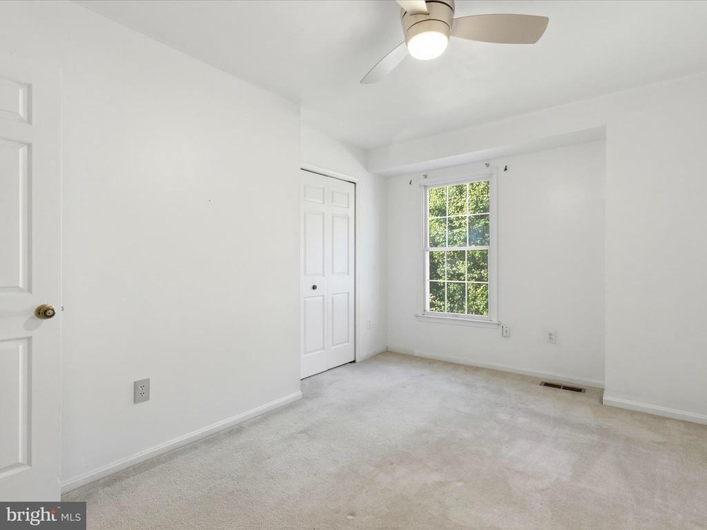 1403 Peartree Lane - Photo 23