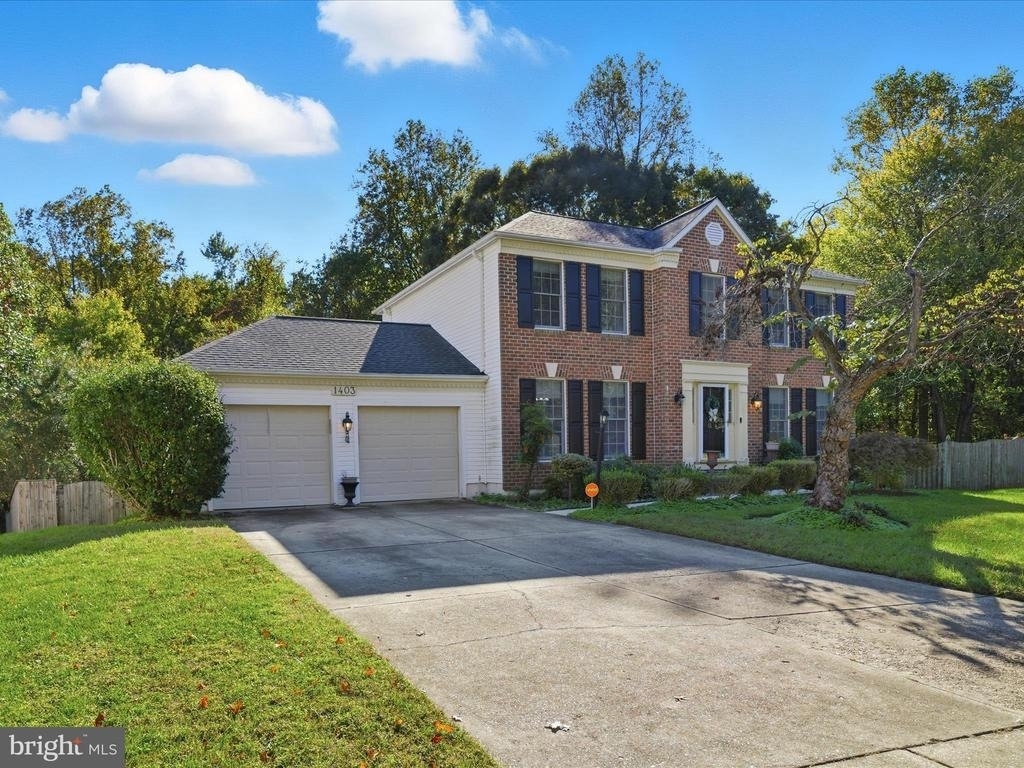 1403 Peartree Lane - Photo 2