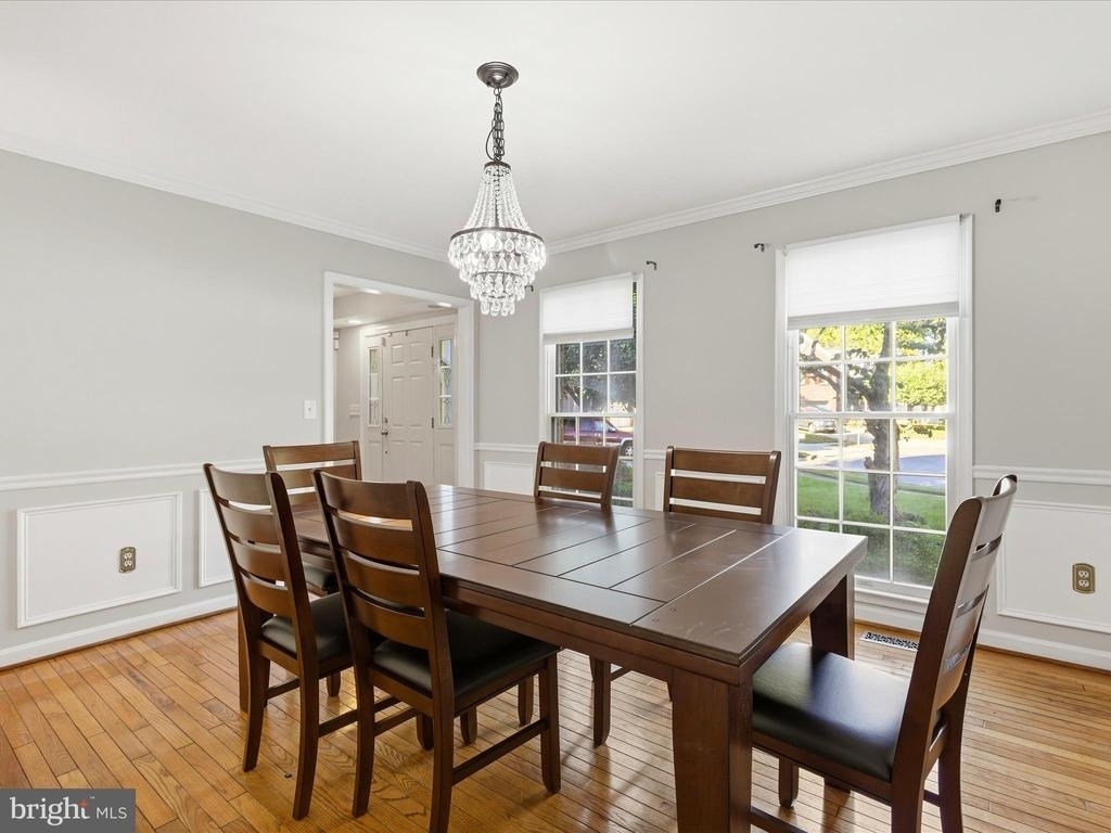 1403 Peartree Lane - Photo 8