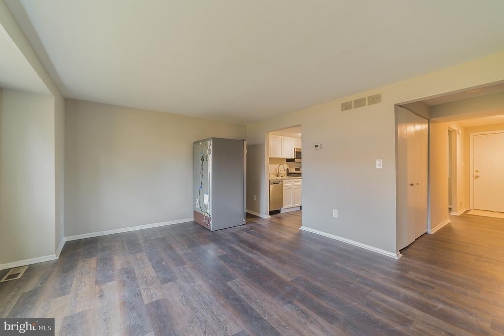 9349 Reader Lane - Photo 8