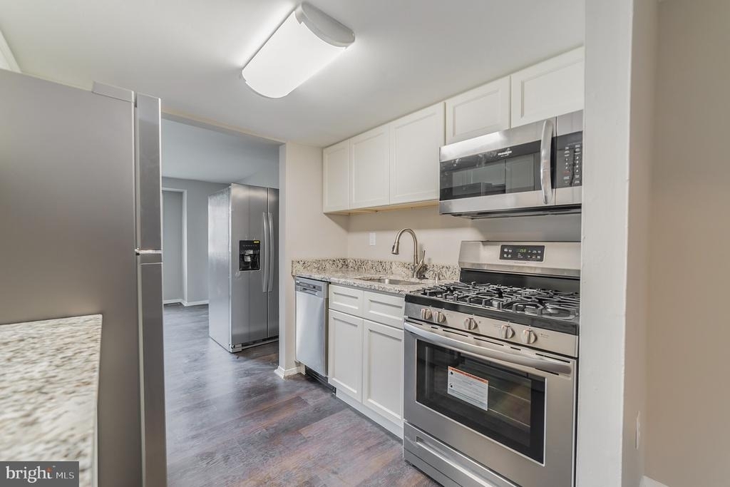 9349 Reader Lane - Photo 3