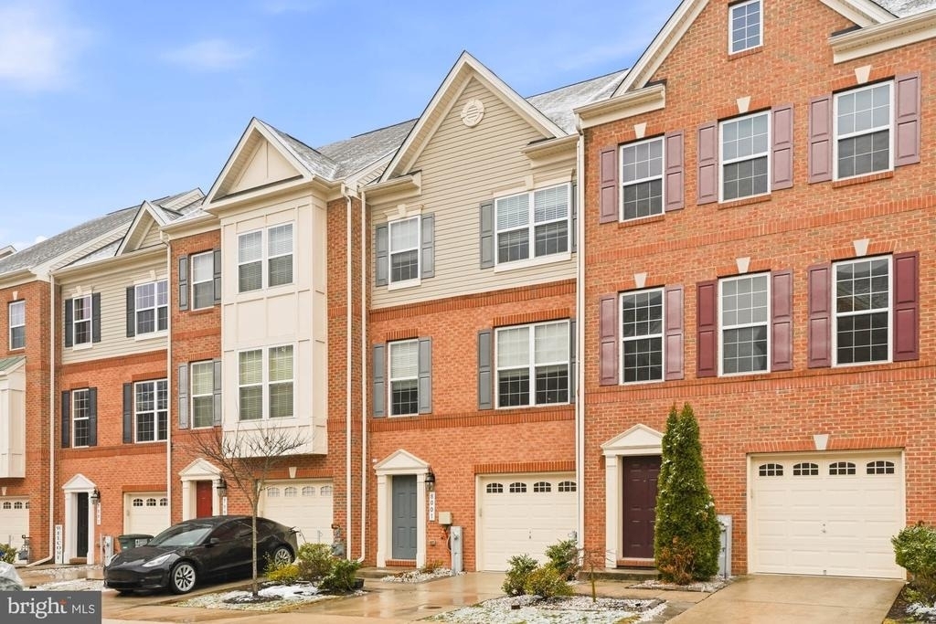 8001 Alchemy Way - Photo 1