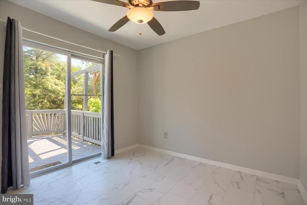 618 Milford Court - Photo 3