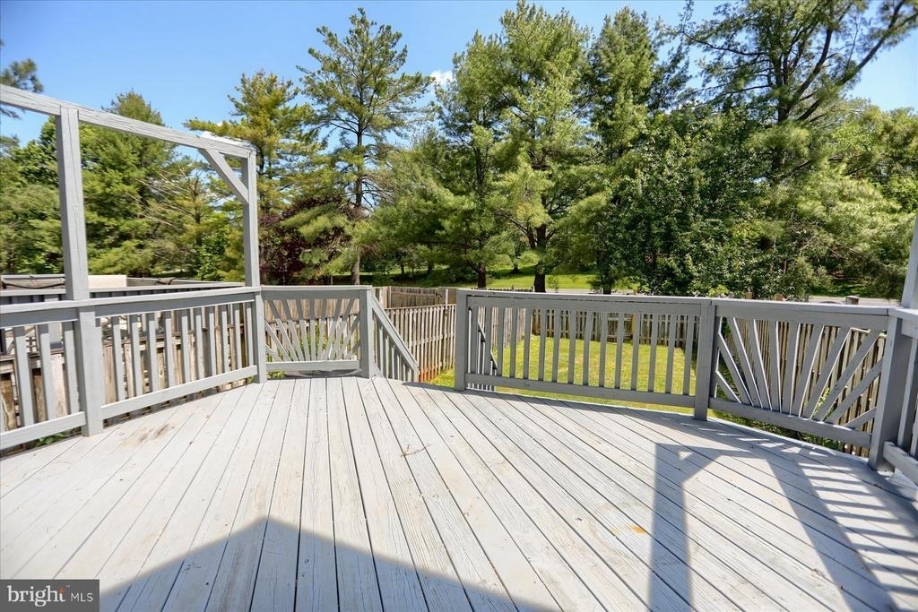 618 Milford Court - Photo 29