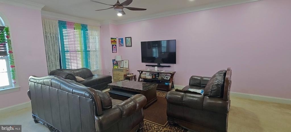 9659 Bothwell Lane - Photo 2