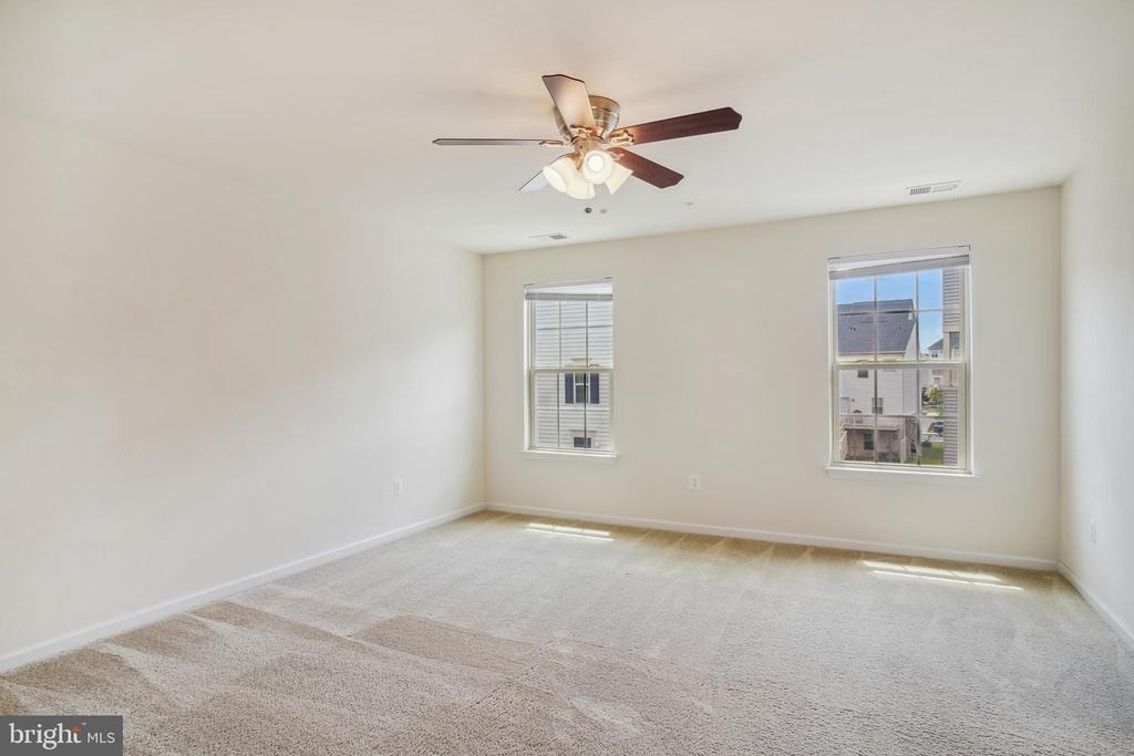 5934 Jefferson Commons Way - Photo 15