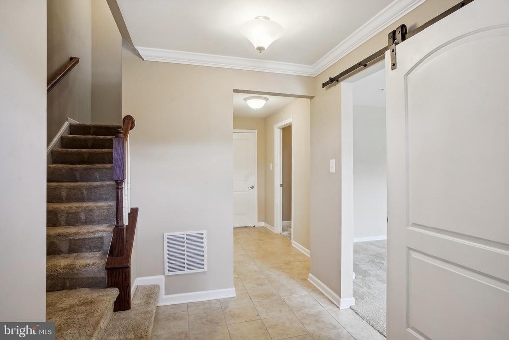 5934 Jefferson Commons Way - Photo 2