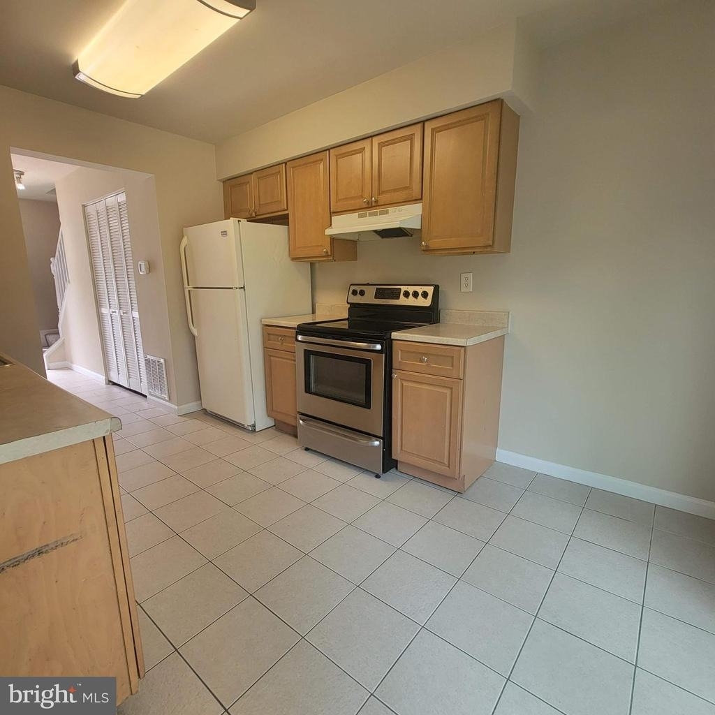 3381 Ryon Court - Photo 6