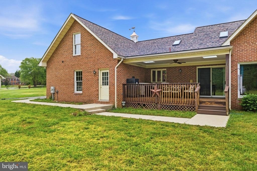 1126 Somerset Lane - Photo 54