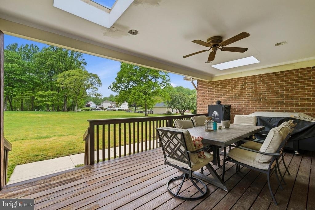 1126 Somerset Lane - Photo 11