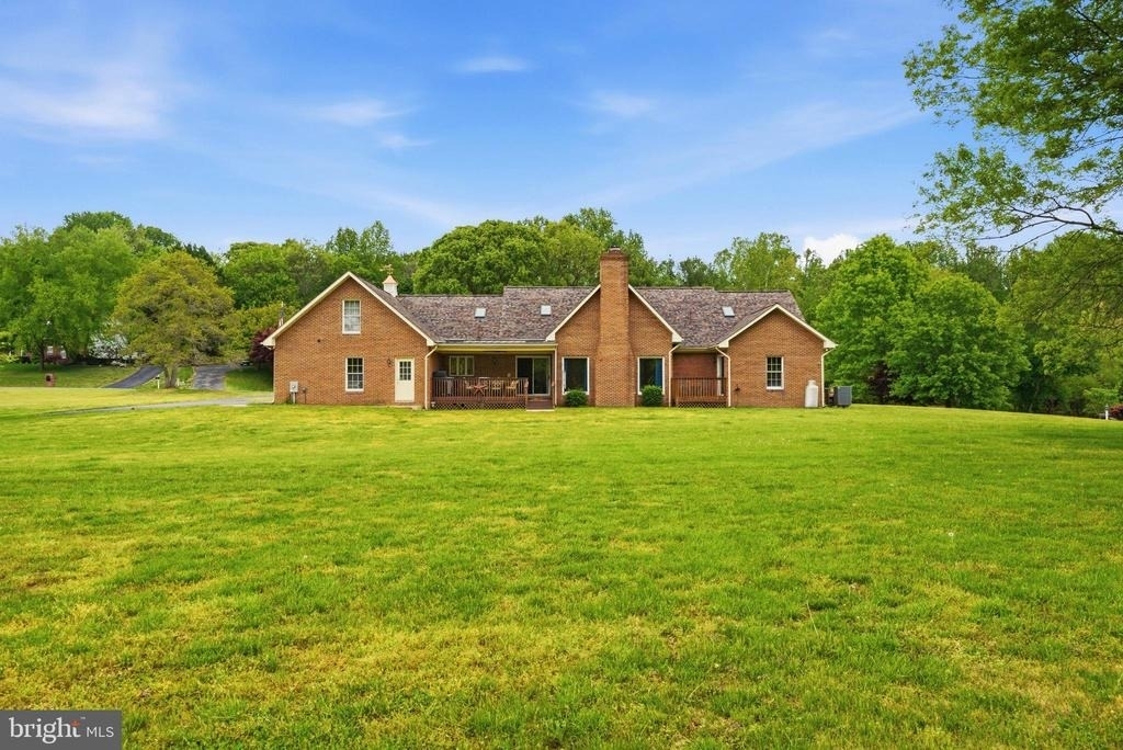 1126 Somerset Lane - Photo 1