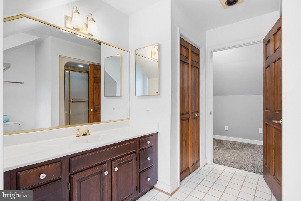 1126 Somerset Lane - Photo 45