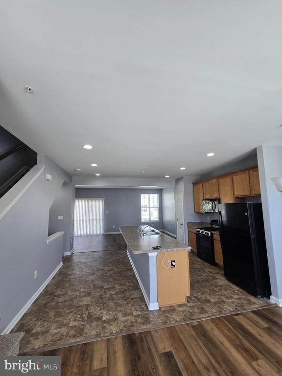 7720 Village Park Drive - Photo 9