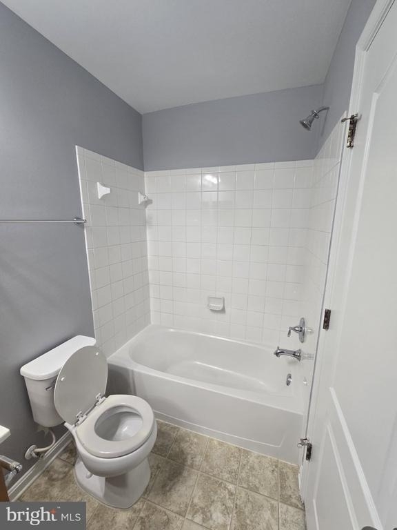 7720 Village Park Drive - Photo 15