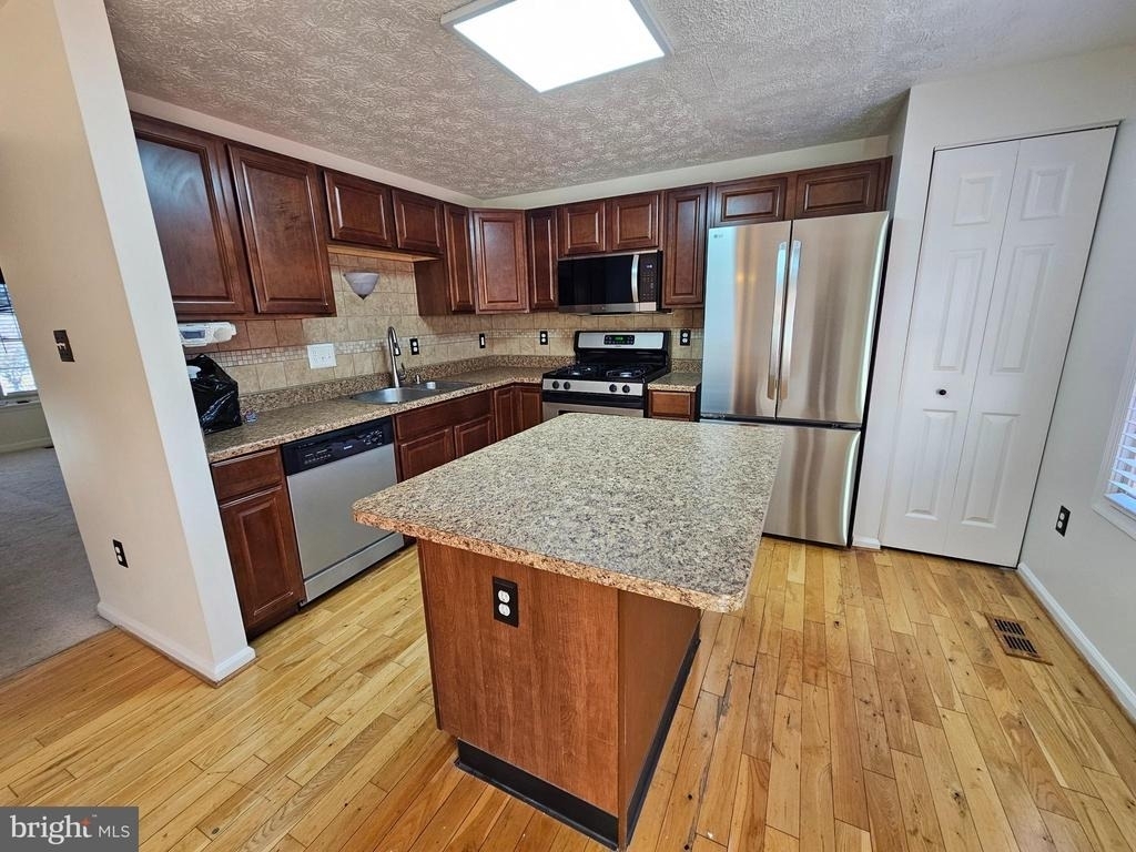 703 Quiet Pond Court - Photo 6
