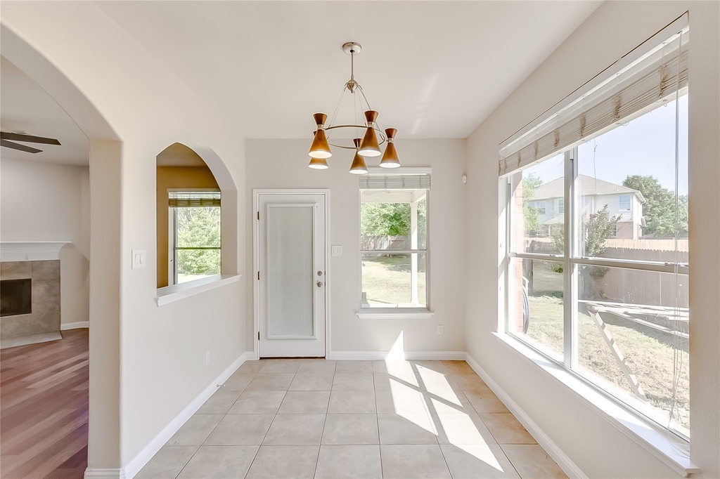 3611 Fossilwood Way - Photo 14