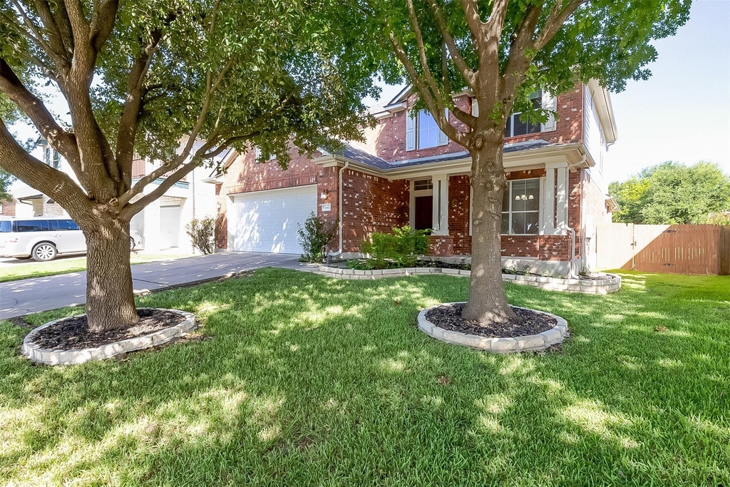3611 Fossilwood Way - Photo 2
