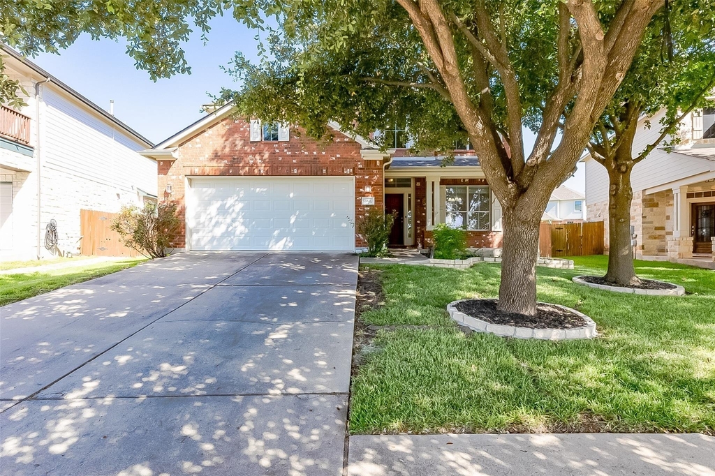 3611 Fossilwood Way - Photo 0